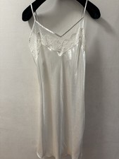 Vintage Victoria Secret Gold Label Bridal Slip Dress Lace Trim Size M 80s