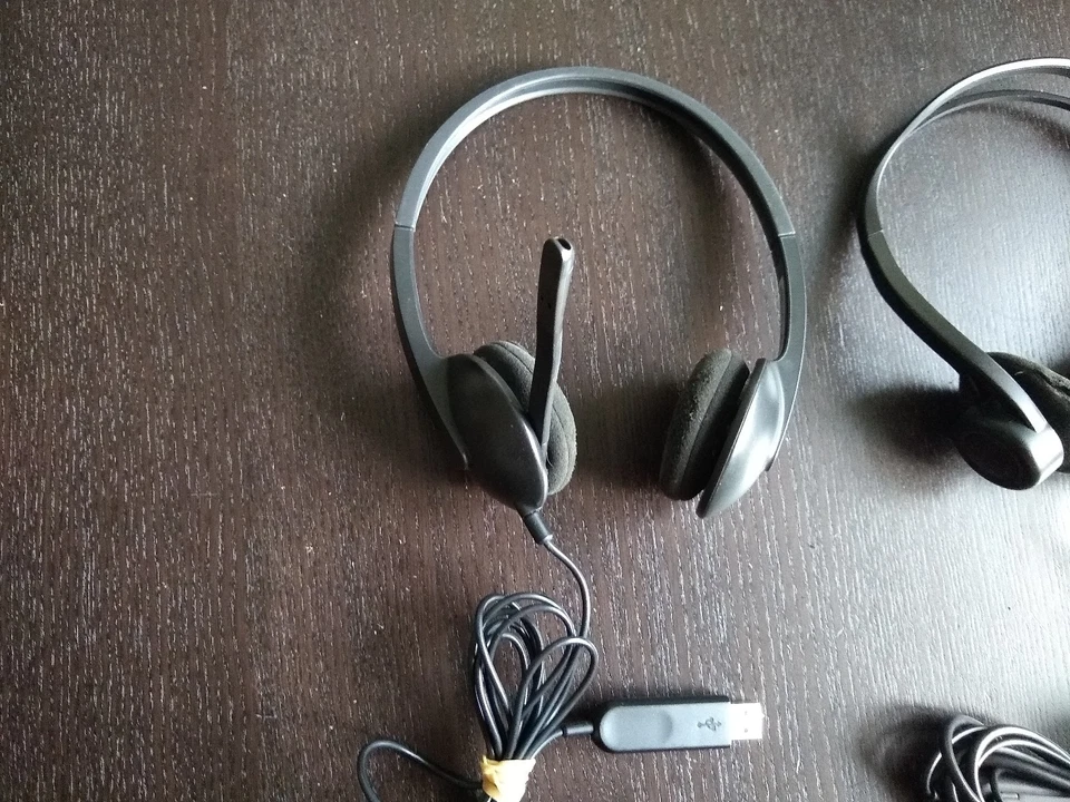 3 x Headset Job Lot Bundle Logitech Sony WFH Zoom Teams Gaming Free Post - Image 2 of 4