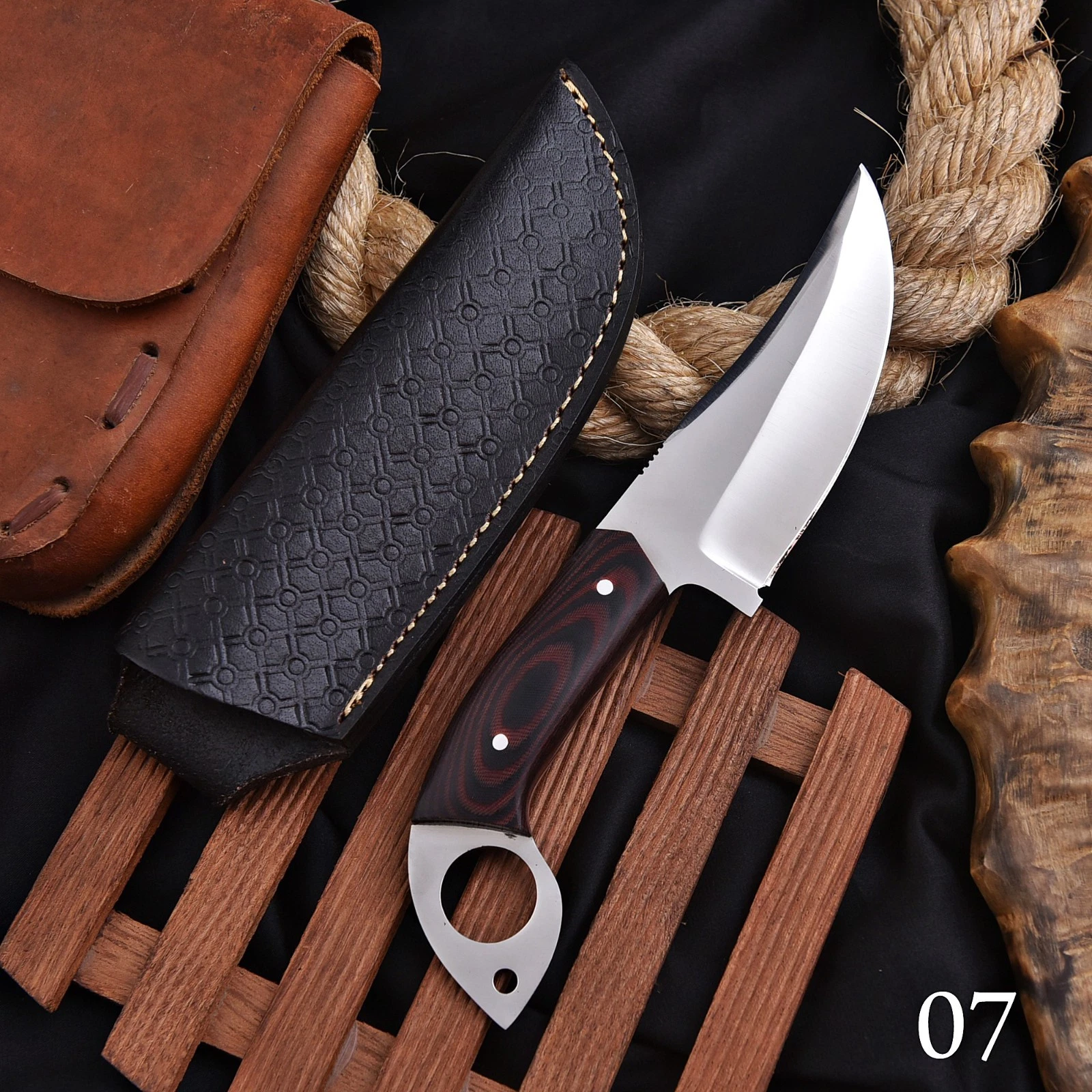 Handmade 9" Stainless Steel Sharp Hunting Knife | Full Tang | Leather Sheath