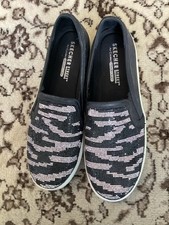 Ladies Skechers Air Cooled Memory Black / White Sparkly Slip On Size 5 .5