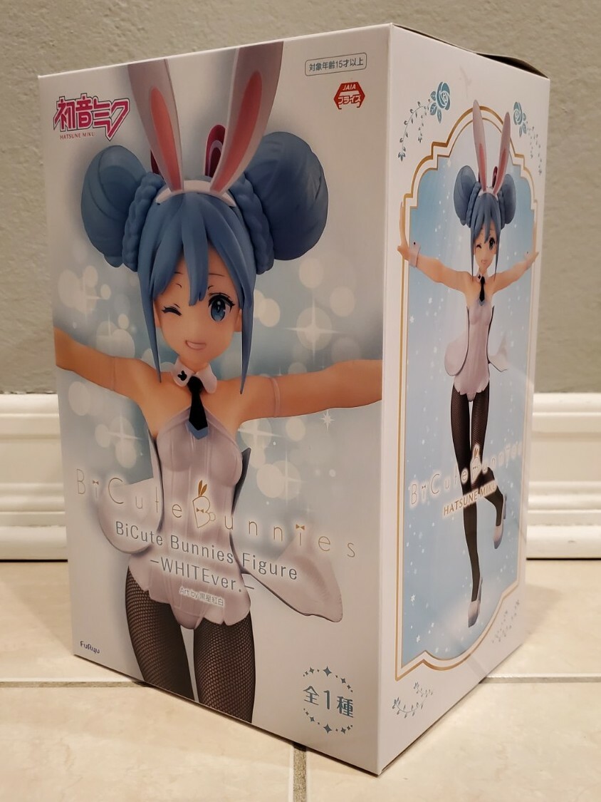 New Hatsune Miku Vocaloid BiCute Bunnies Bunny Suit Figure White