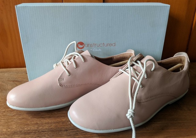 clarks tennis shoes womens