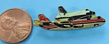 PIN Boeing 747 '80s vintage SPACE SHUTTLE - Transport Carrier 1.5" NASA