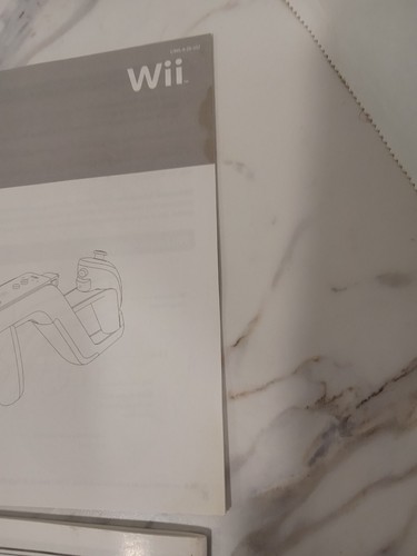 Wii Manual Lot Operations Manual + Channels Settings Manual + Wii Motion Plus... - Picture 3 of 5
