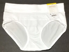 medium / 6 - NWT Warners No Pinching No Problems hipster panty (c32)