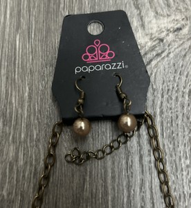 Paparazzi Long Necklace And Earring Set