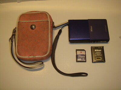 Nikon Coolpix S80   HD Digital Camera OLED Monitor Touchscreen Charger RARE