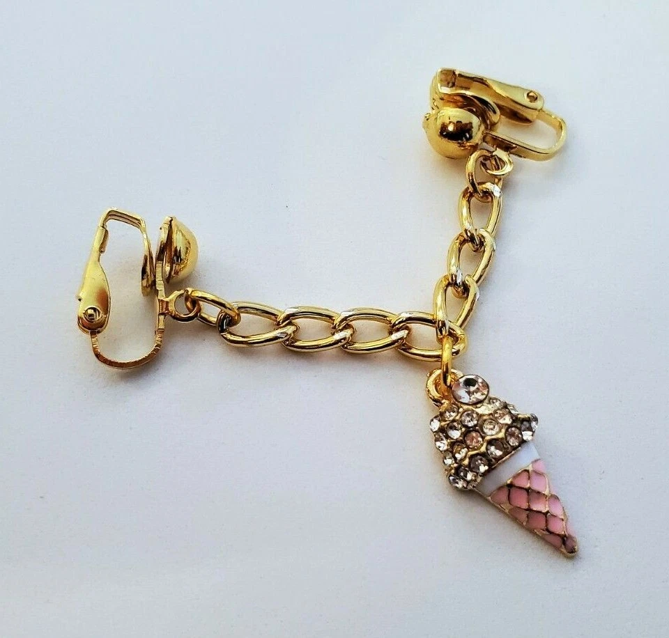 Labia jewellery outlet