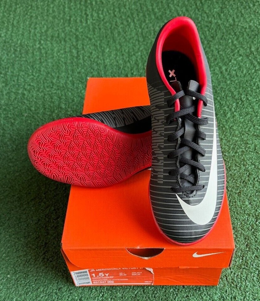 Nike Jr. Mercurial Victory VI Indoor Kids Soccer Shoes Black-White-Red