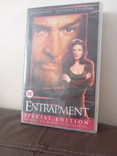 Entrapment: Special Edition VHS Video Tape Catherine Zeta Jones, Sean Connery