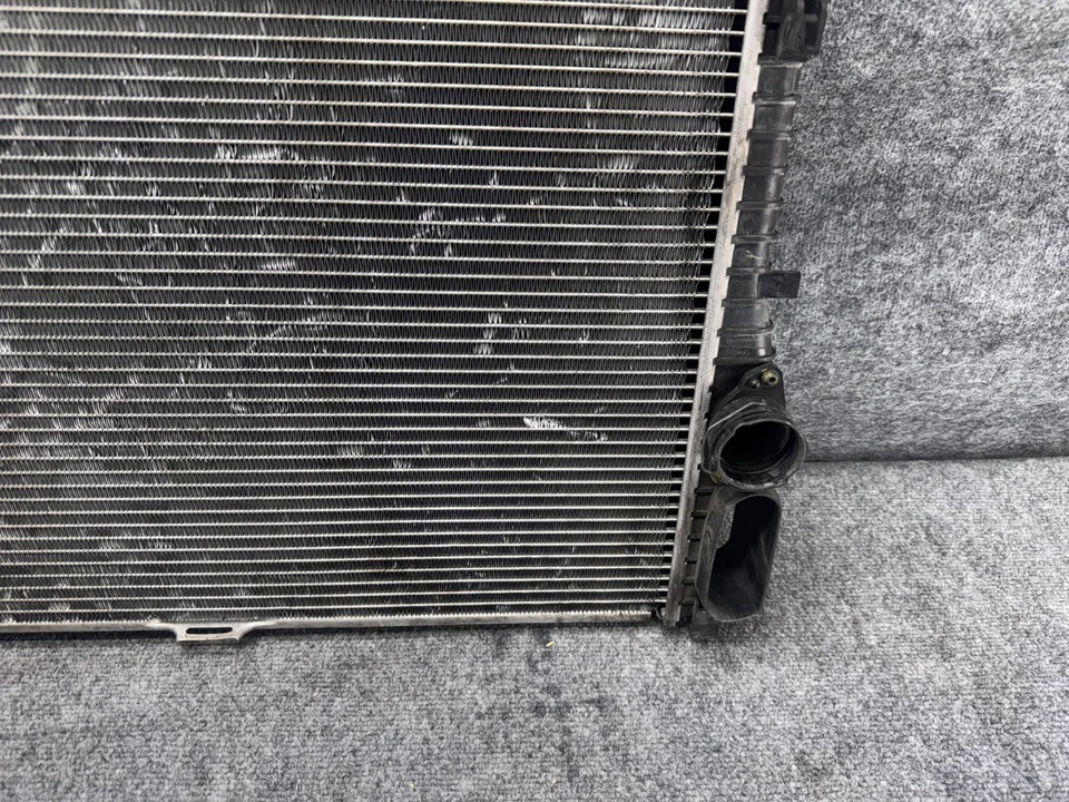 MERCEDES W219 CLS55 CLS63 E63 AMG RADIADOR DE REFRIGERACIÓN AIRE ACONDICIONADO CONDENSADOR OEM Foto 3 de 4