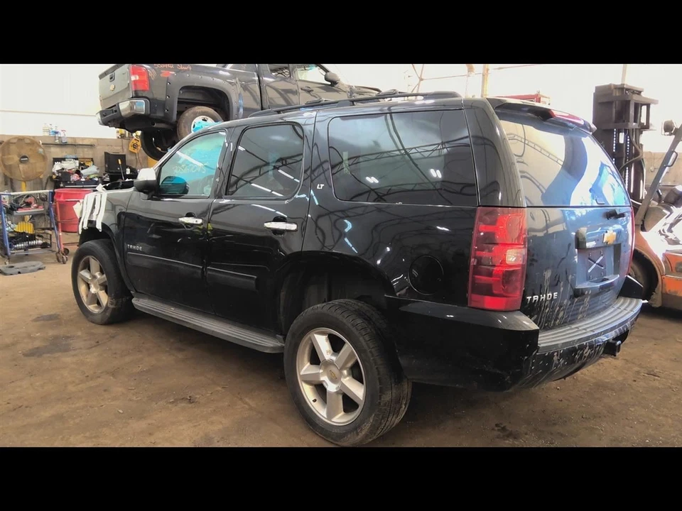 (LOCAL PICKUP ONLY) Trunk/Hatch/Tailgate With Privacy Tint Glass Fits 07-14 SUBU - Image 2 of 4