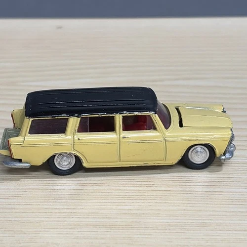 1960s Vintage Mini Dinky Toys#21 Fiatt 2300 Station Wagon Meccano 1:65 Scale
