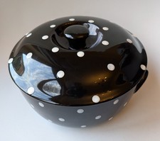Spode, Baking Days, Round Covered Casserole Dish Black & White Polka Dot  9 Inch