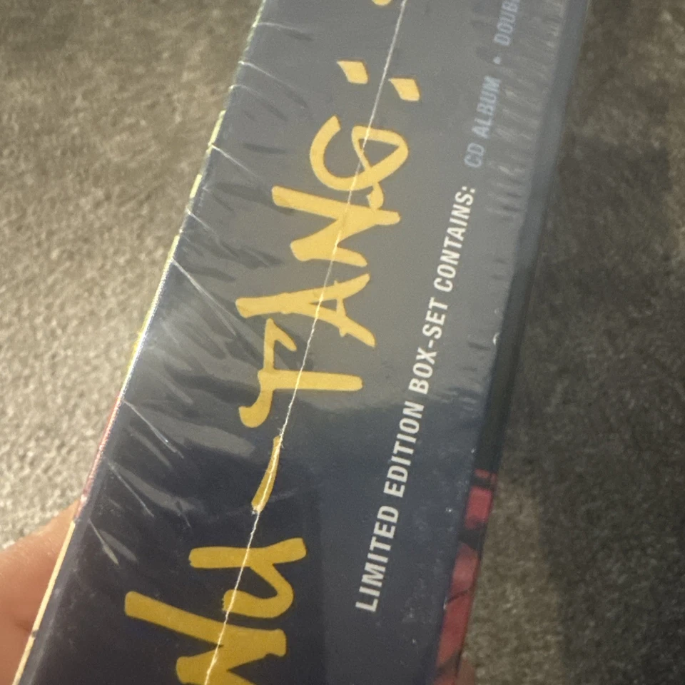 Wu Tang Clan The Saga Continues- Limited Edition Boxset Bundle 2017 Very Rare! - Image 4 of 4