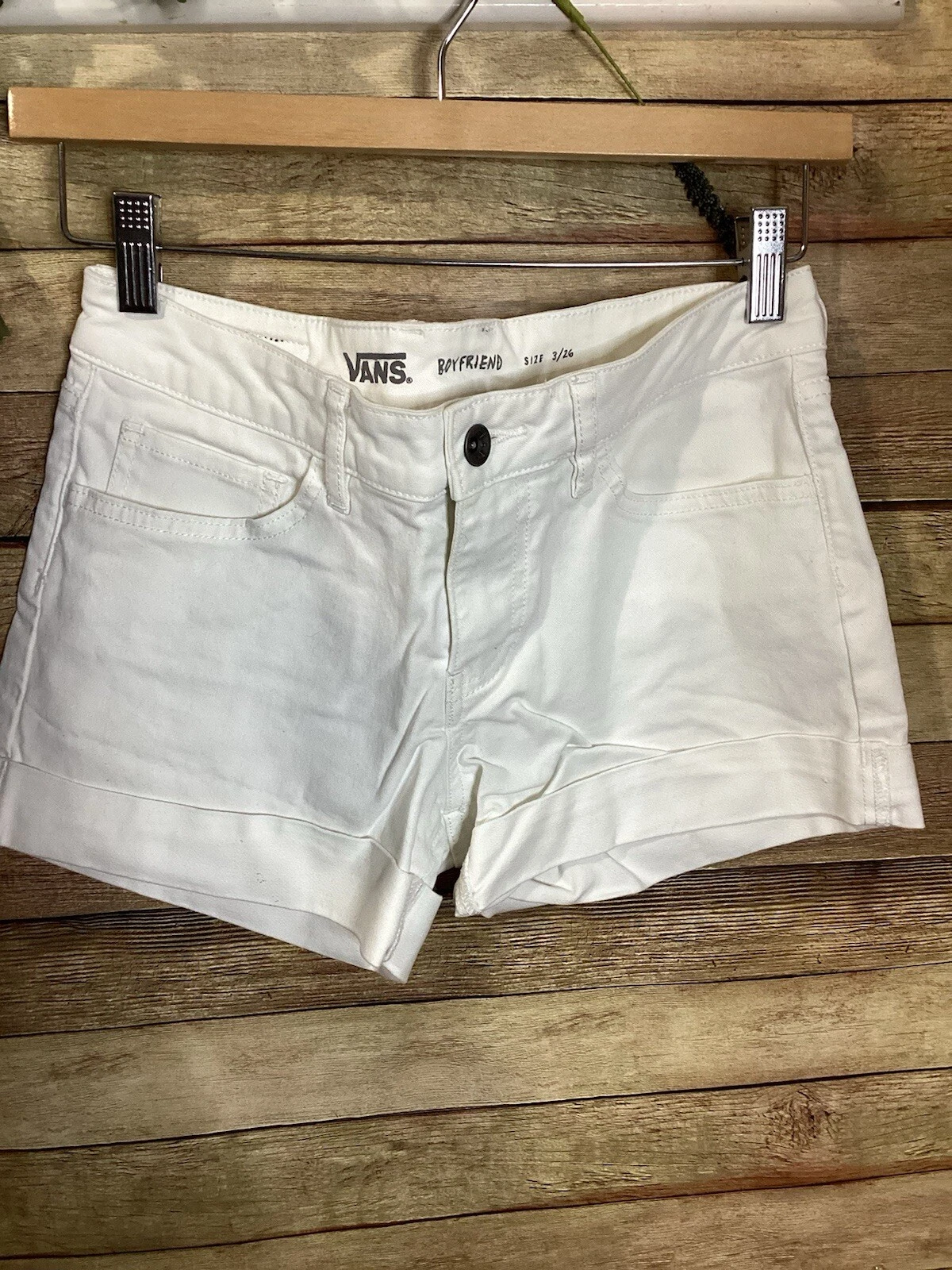 Pantaloncini bianchi VANS Boyfriend da donna taglia 3