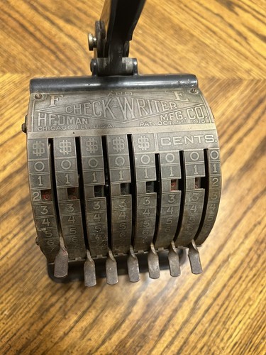 F&E Hedman Antique 1915 Check Writer Black Metal Machine Mfg Co Rare Display - Picture 3 of 10