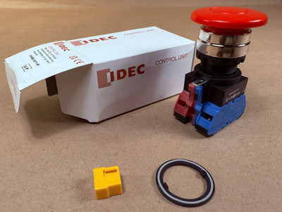 NEW IDEC HW4B-M4F11-R RED PUSHBUTTON E-STOP 22mm - Heavy Duty Momentary NO & NC