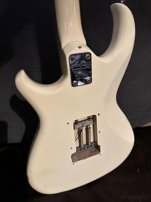 Electric Guitar Aria Pro II RS WILDCAT White Good Condition | eBay