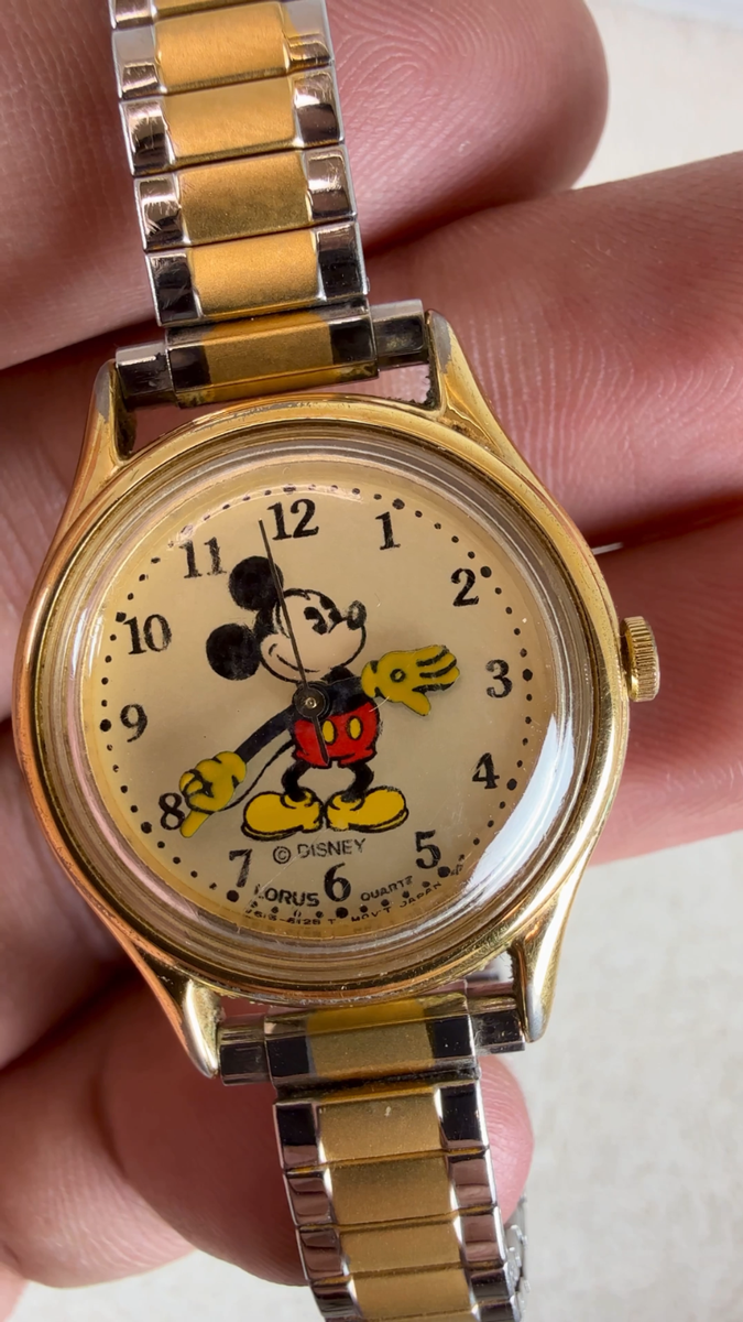 Disney Lorus Mickey Mouse Quartz Stainless Steel Bezel Limited Edition Watch! Vintage Classic Disney Lorus Mickey Mouse Watch - Etsy main image 4
