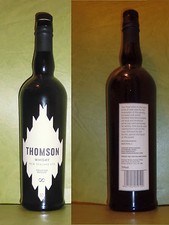 THOMSON Infinity Two Tone Release aus Neuseeland 0,7l Flasche   *leer*  DEKO