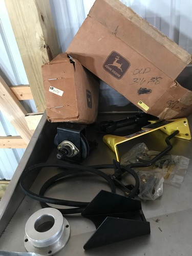 JOHN DEERE 318 322 332 GARDEN TRACTOR FRONT QUICK HITCH 2000 rpm PTO ...