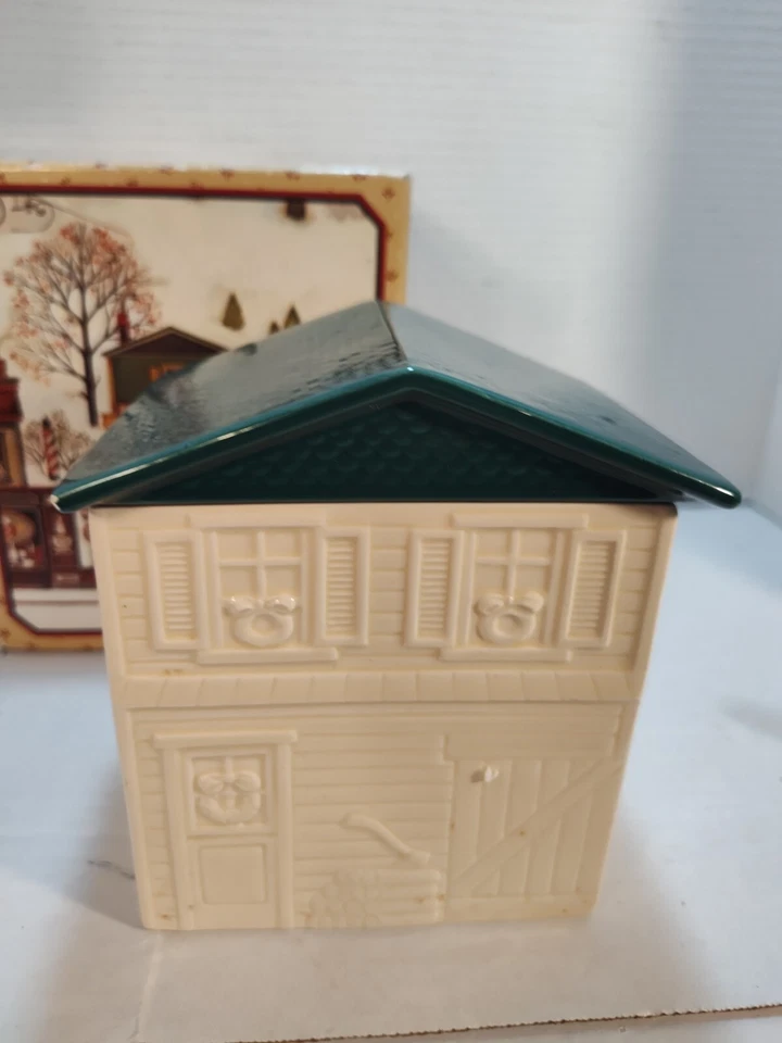 Tarro de galletas de cerámica Avon General Store McConnell's Corners 1982 Japón Foto 3 de 4