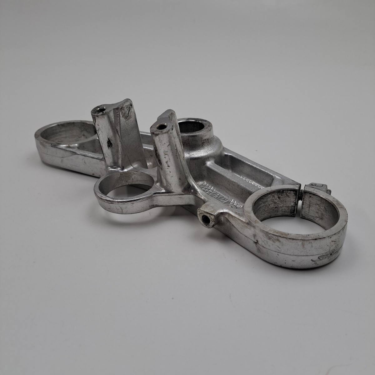 ーdkー 98 99 KAWASAKI NINJA ZX-9R UPPER TRIPLE TREE FORK HOLDER