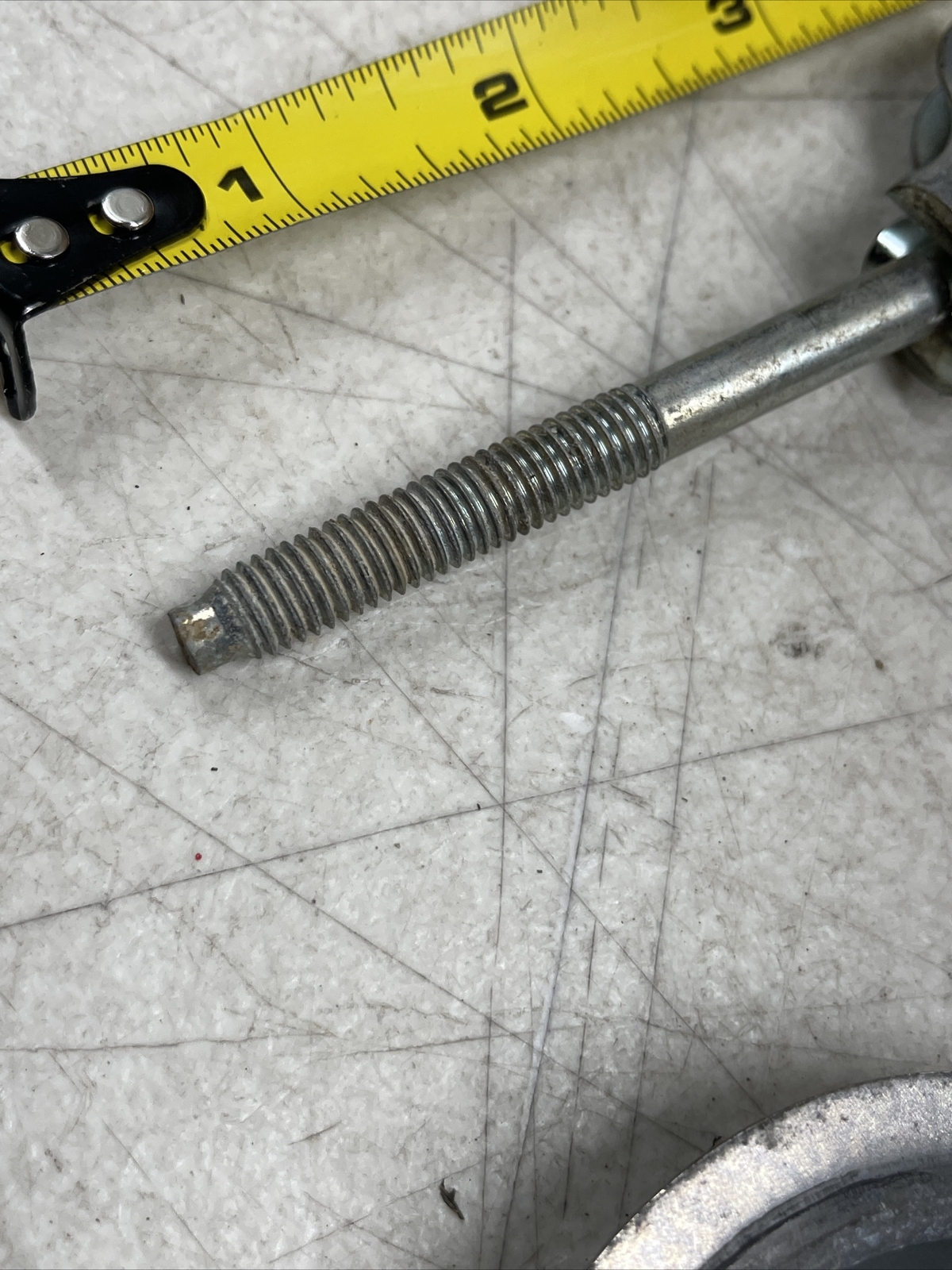 20002014 Subaru Outback & Legacy Spare Tire Wing Nut Tie Down Holder