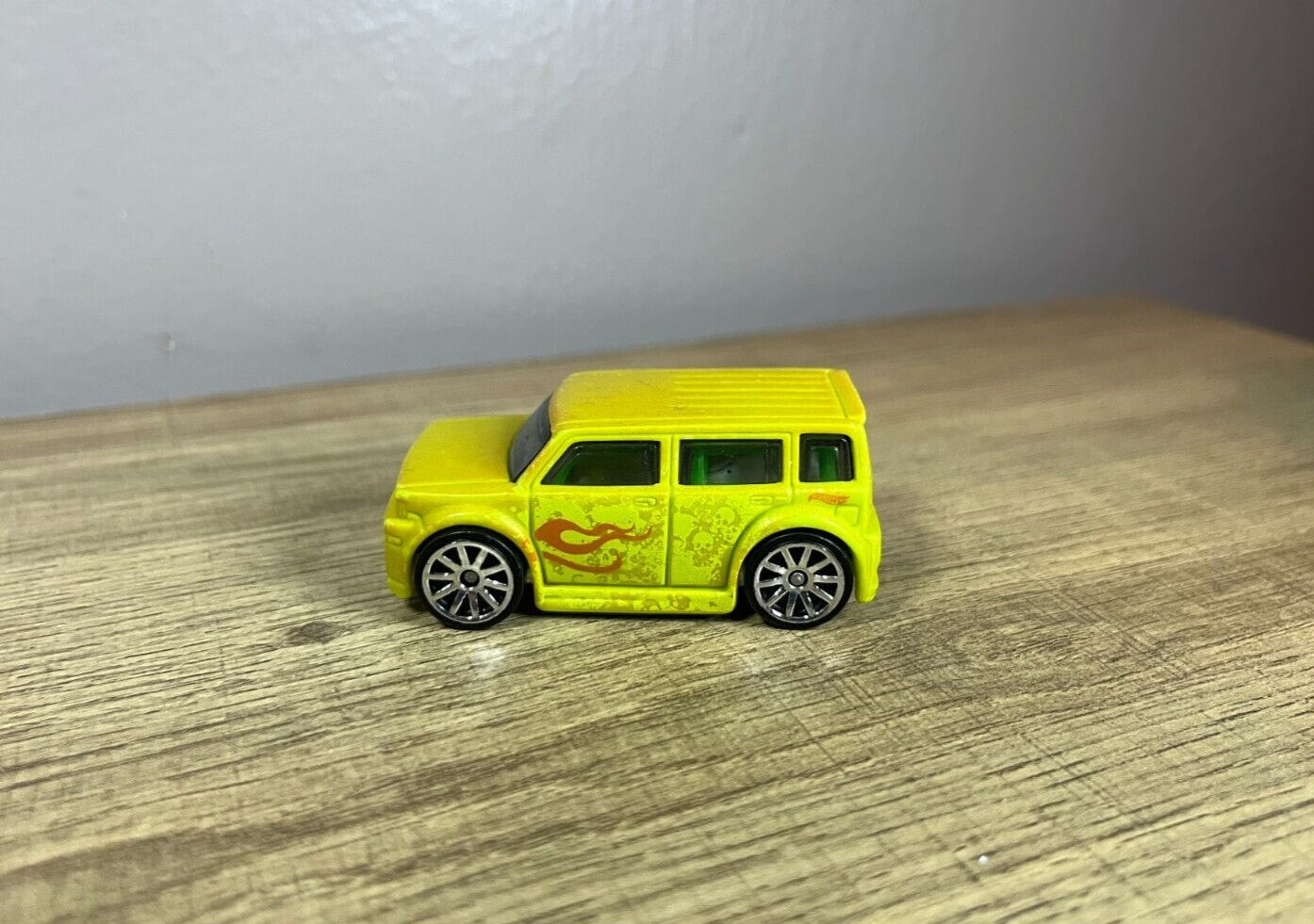 Hot Wheels Color Shifters - 2020 SCION XB with FLAMES Color Changing ...