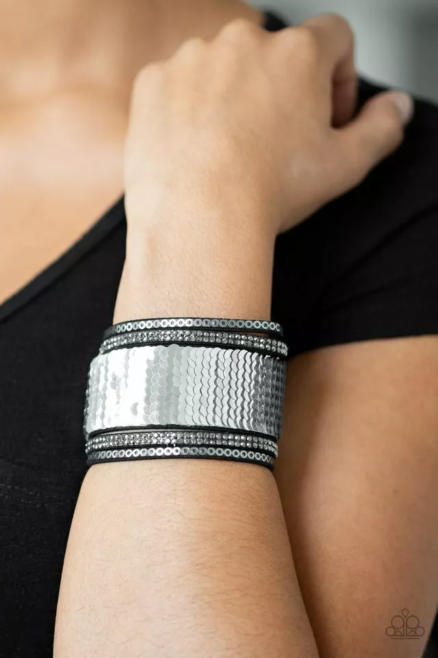 Paparazzi hot sale sequin bracelet