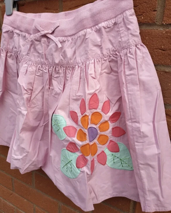 Mini Boden-sz 5/6-Appliqué-Skirt-Pink-Floral-elastic Waist - Image 2 of 4