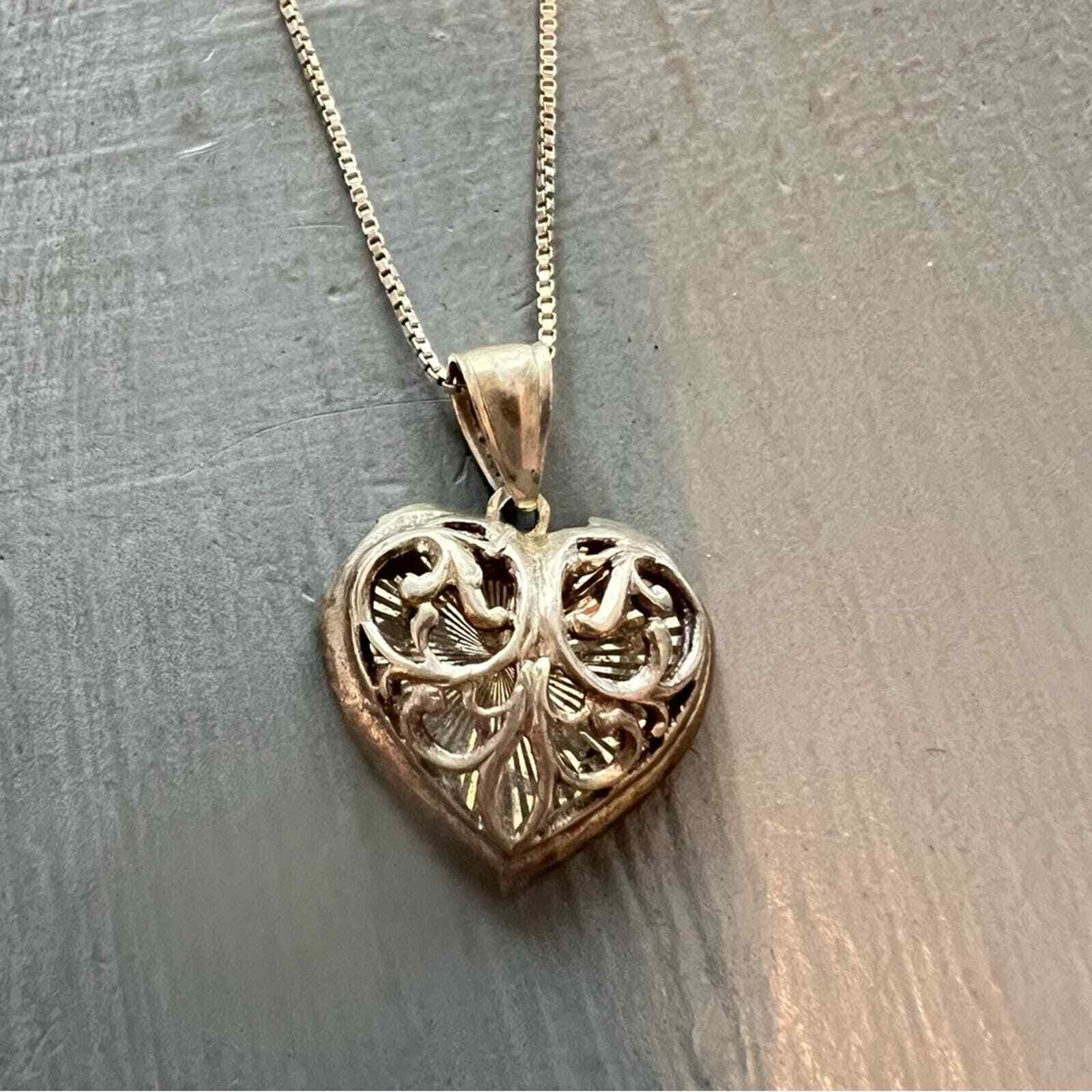 SA 925 Sterling Silver Heart Necklace - image 2