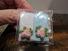 Dollhouse Miniature SET OF TOWELS 1:12