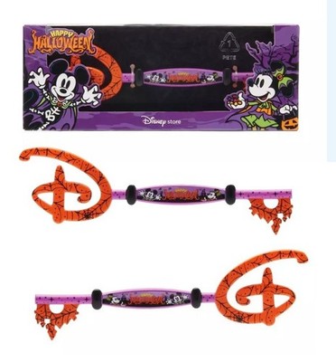 Disney Store Happy Halloween Mickey and Minnie Mouse Opening Ceremony Key in Box
