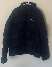 Jordan Black Heavyweight Puffer Jacket Zip St...