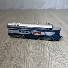 TYCO HO Scale Midnight Special  1060 Blue White Train With Headlight Untested