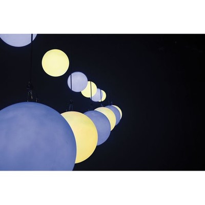 Showtecpro - Illumilift RGBW LED Sphere 25cm