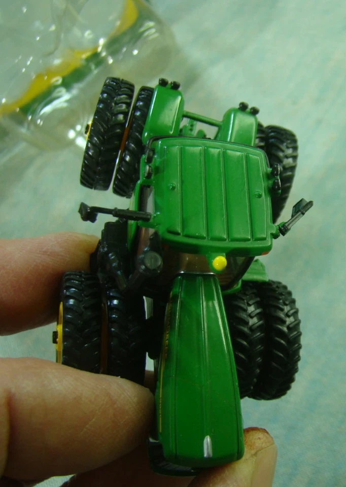 Athearn John Deere 9620 4 Wheel Drive Tractor Die Cast 1:87 HO Scale, Date 2007 - Image 4 of 4