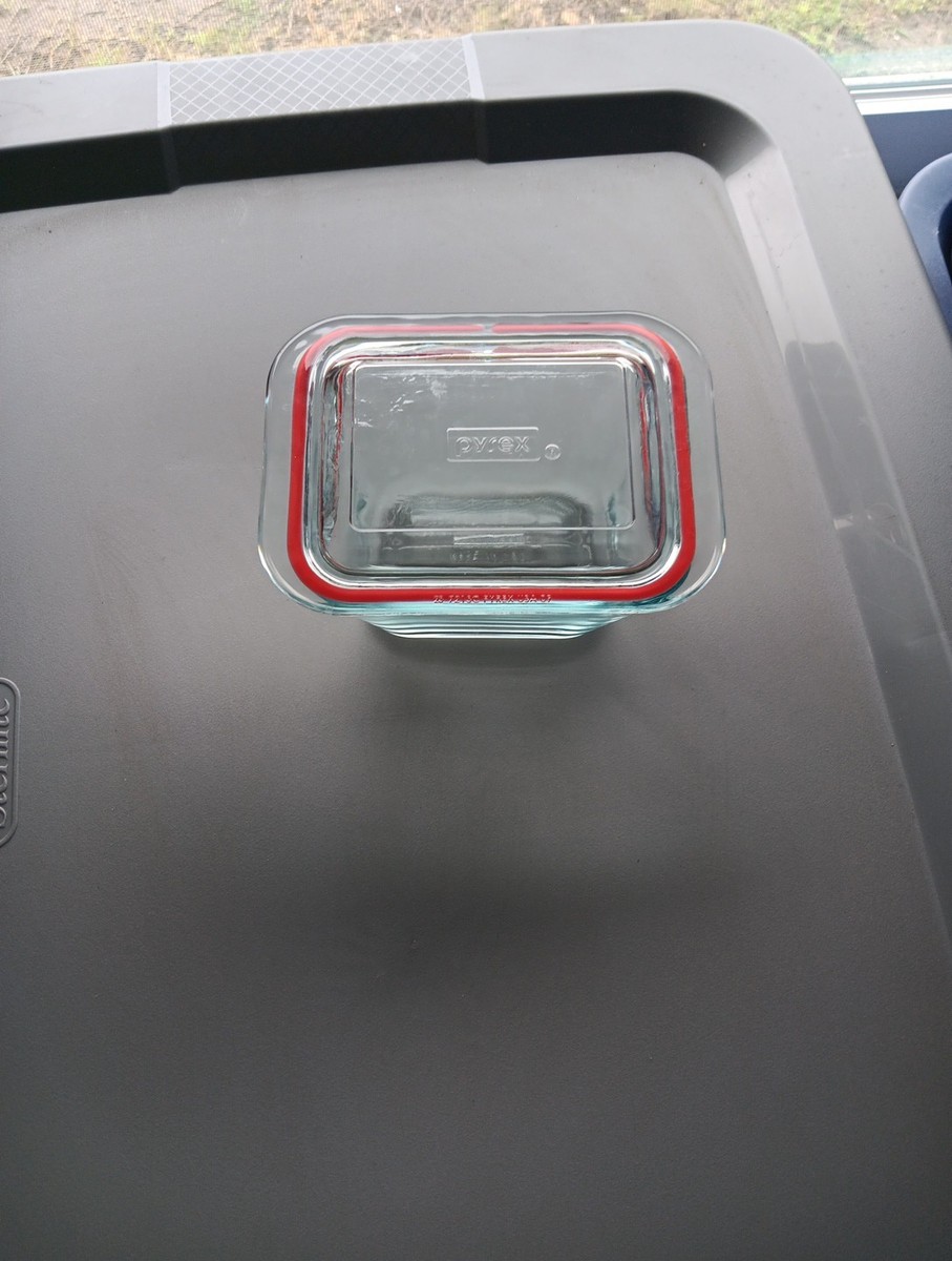 VTG Pyrex 7213 Clear Glass Rectangular Storage Container w Glass