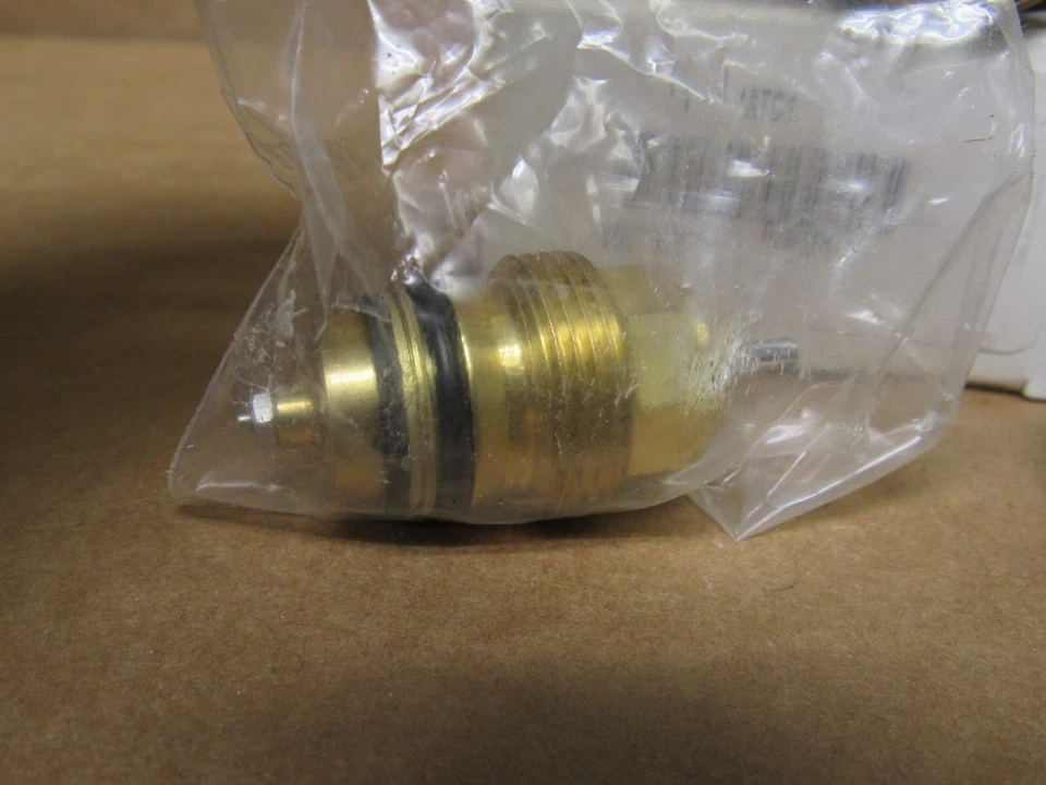 Válvula Globo Hidrônica: 2 Vias, Fluxo de 4,9 CV, 3/4 pol. Suor Feminino, Corpo de Latão - Imagem 4 de 4