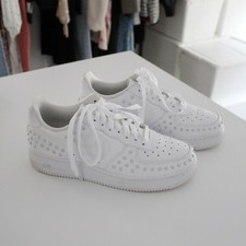 studded air force 1