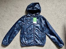 Impermeabile Prenatal Boys Navy tema musica nuovo con etichette taglia età 7-8 anni