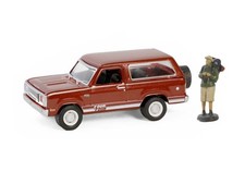 6 PACK 1978 Plymouth Trail Duster w/ Backpacker Figure Canyon Red Sunfire 1:64