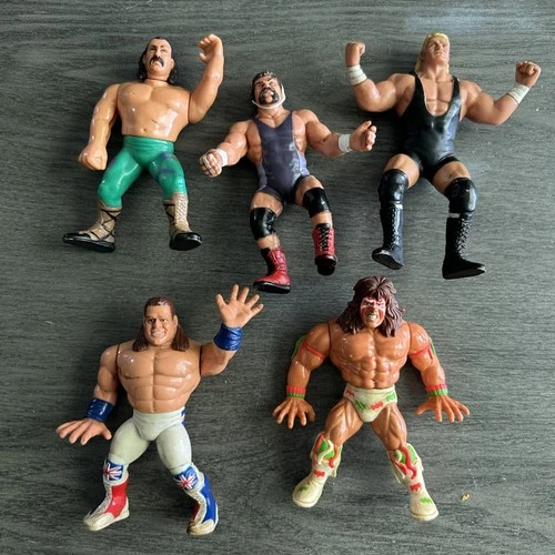 WWF action figure Lot British Bulldog, ultimate warrior and other Hasbro 1990-91