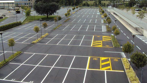 VERNICE SPARTITRAFFICO PER SEGNALETICA STRADALE 5 KG. COLORE BIANCO RIFRANGENTE - Immagine 3 di 3