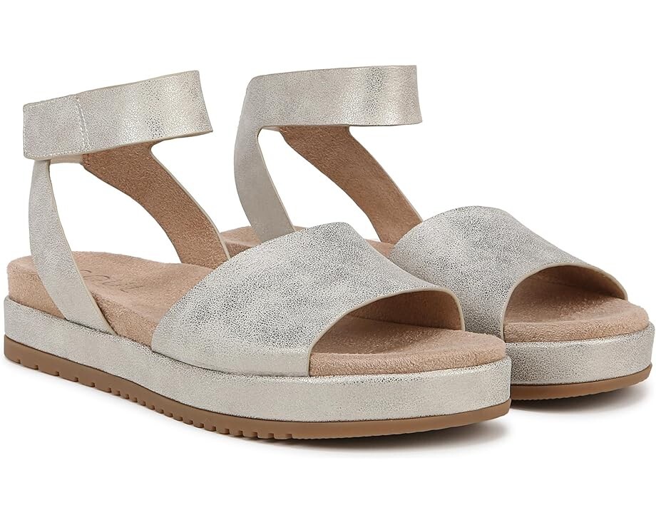 (取寄) ナチュラライザー レディース ソウル - デアラ アンクル ストラップ Naturalizer women SOUL - Deara Ankle Straps Light Gold SOUL Naturalizer Deara Sandals Ankle Straps Light Gold - Womens 11