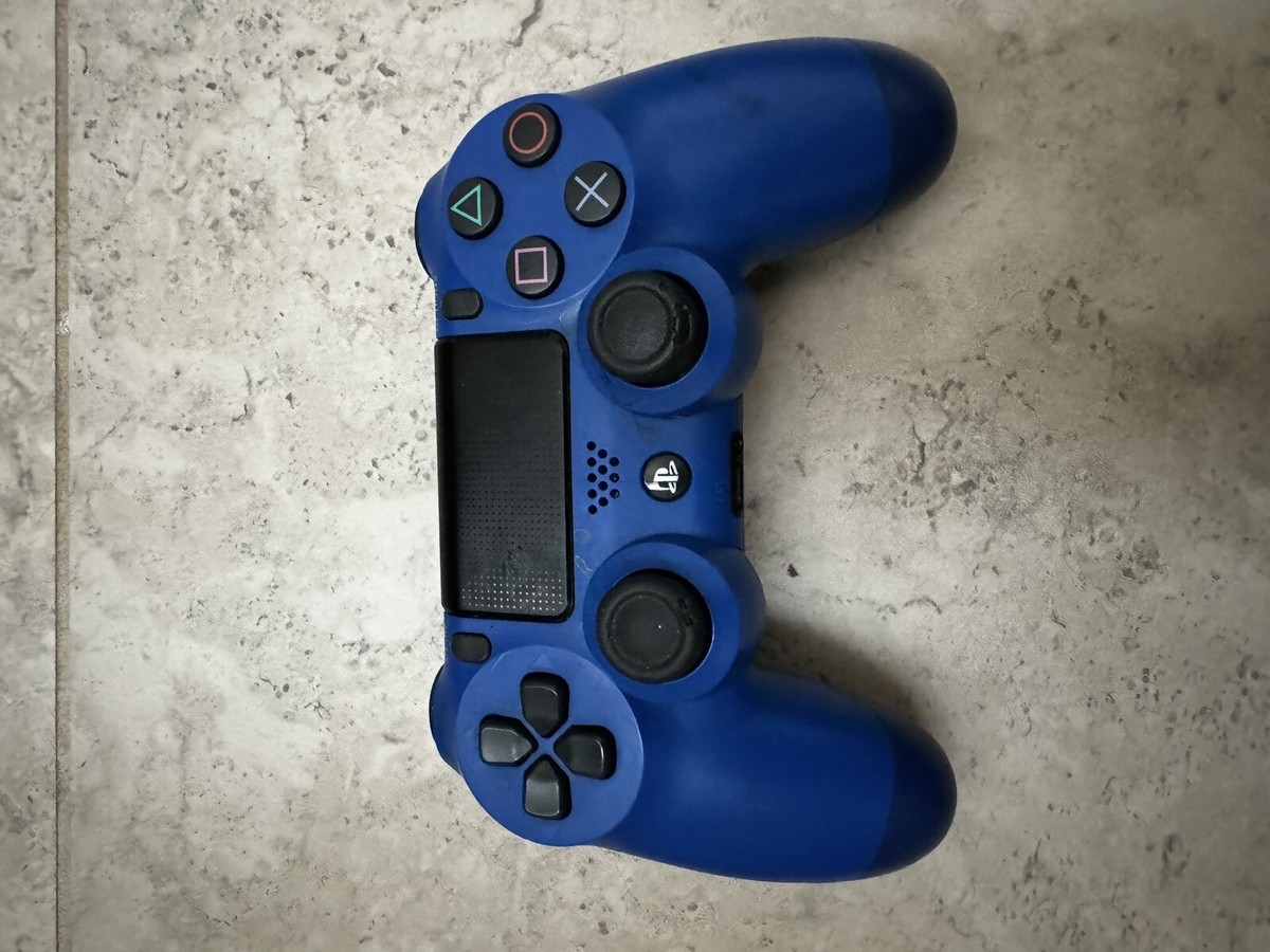 ps4 1tb 薄型 薄さ39mm、PlayStation 4がスリムな新型に。9月15日発売で29,980