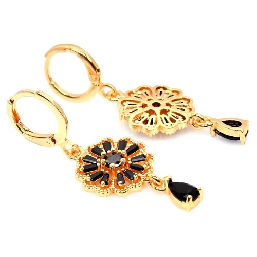 NATURAL AAA BLACK SPINEL BRASS YELLOW GOLD PLATED FLOWER DANGLE EARRING - Picture 3 of 6