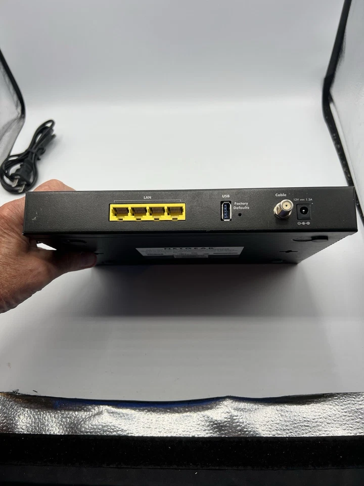 Comcast Business Class NetGear CG3000DCR 3.0 Advance Cable Modem Gateway - Image 3 of 4